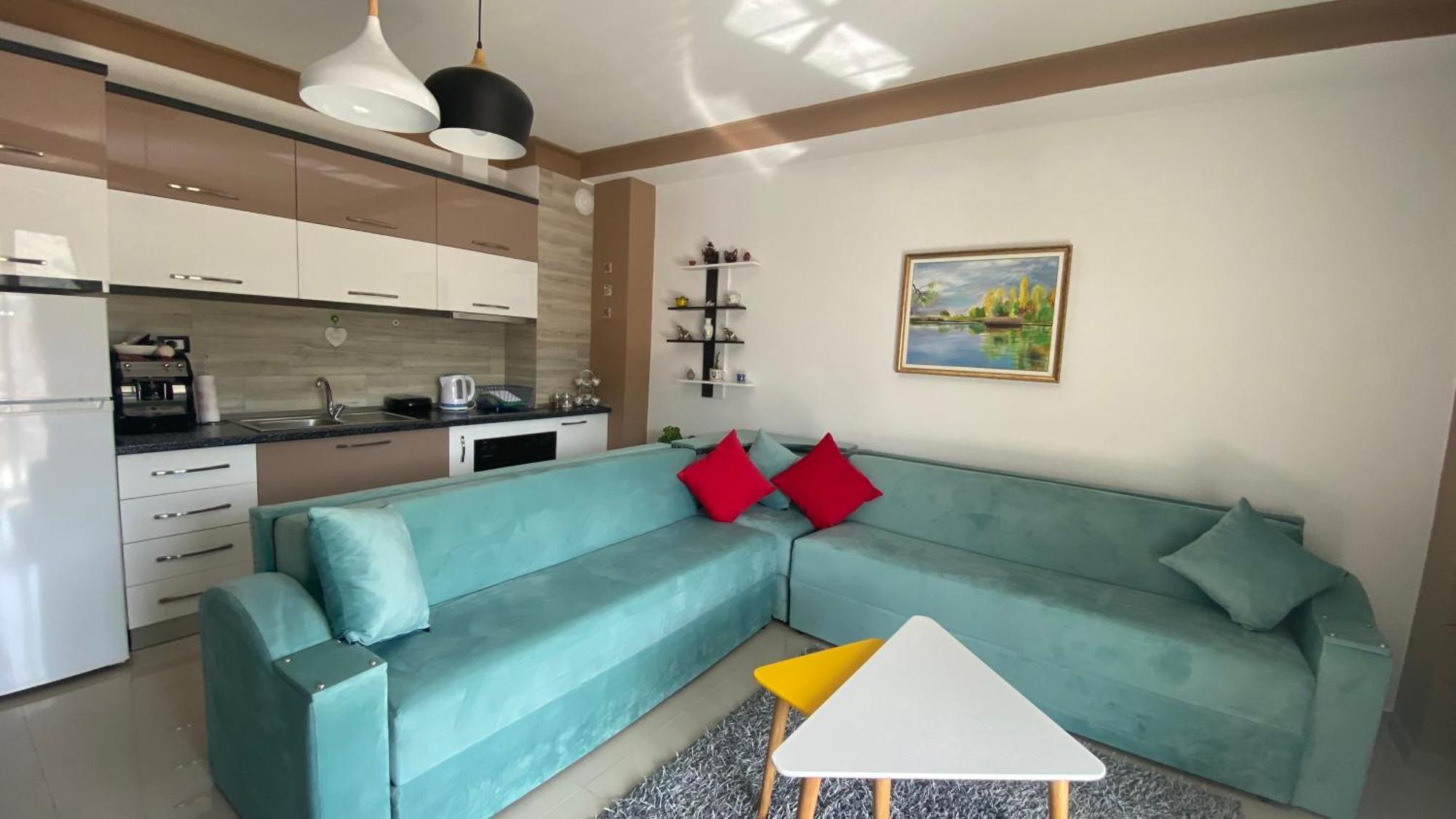 Guest'S Apartament Pogradec Esterno foto