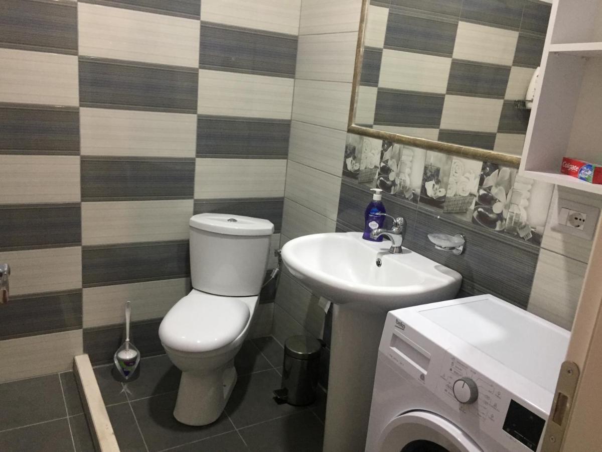 Guest'S Apartament Pogradec Esterno foto