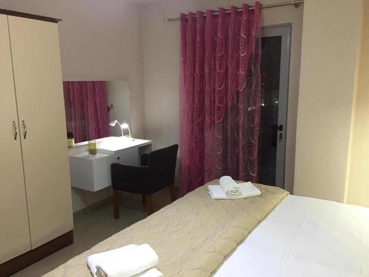 Guest'S Apartament Pogradec Esterno foto