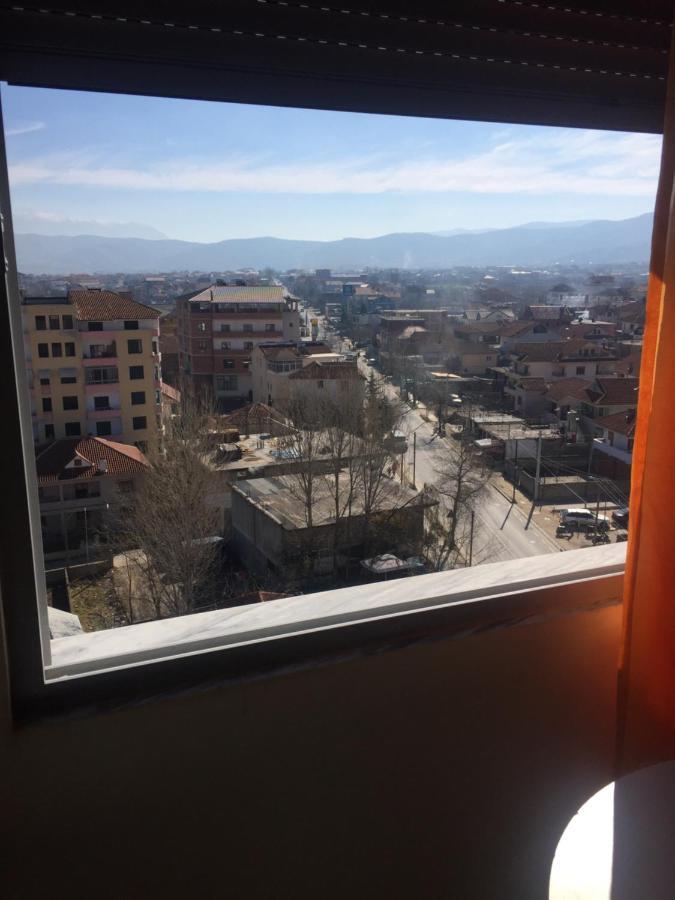 Guest'S Apartament Pogradec Esterno foto